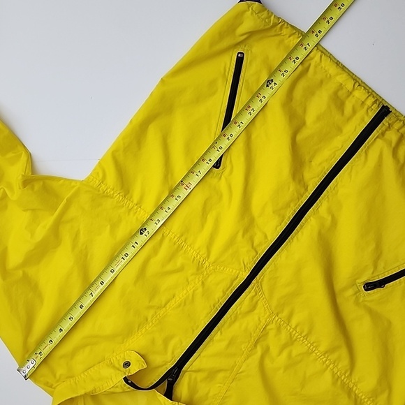 Helly Hansen Women's Yellow Packable Zip Up Golf Jacket Lightweight Size Medium - Picture 6 of 16